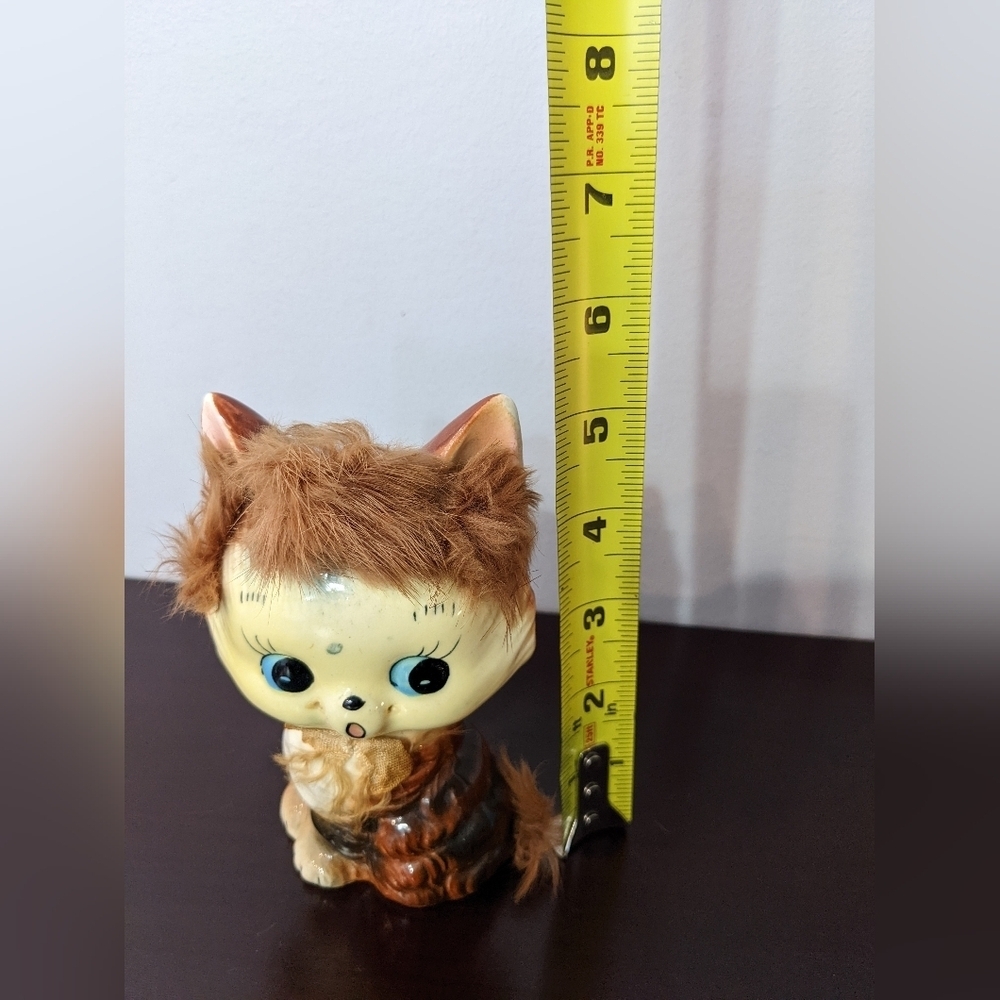 Vintage Japanese Furry Kitsch Cat Figurine - Picture 8 of 8